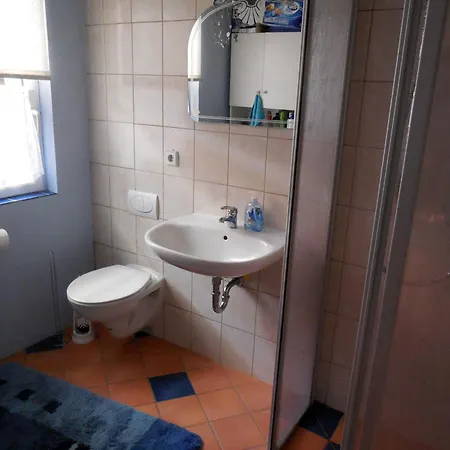 Lutherrose Apartment *